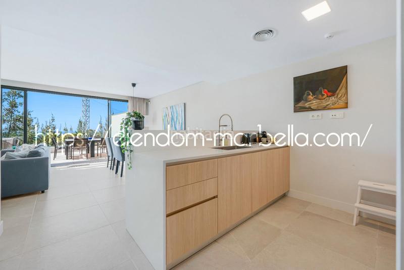 Foto 43a5772f-703c-45aa-b790-4faa39cd412a. Ático modern penthouse in artola, cabopino, en Cabopino - Artola Marbella