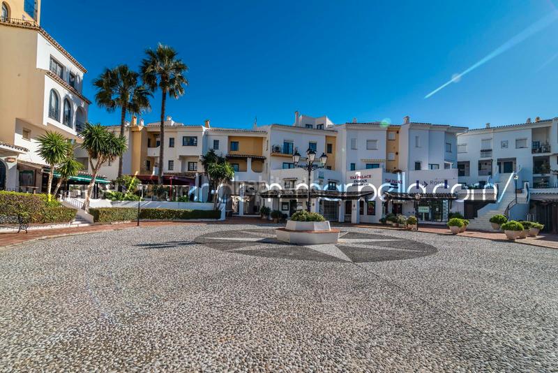 Foto afe376a9-6be9-411c-89f1-7c89cff076be. Ático modern penthouse in artola, cabopino, en Cabopino - Artola Marbella