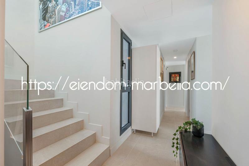 Foto e33adb7e-c5b4-4891-a35b-e54bc4231a0e. Ático modern penthouse in artola, cabopino, en Cabopino - Artola Marbella