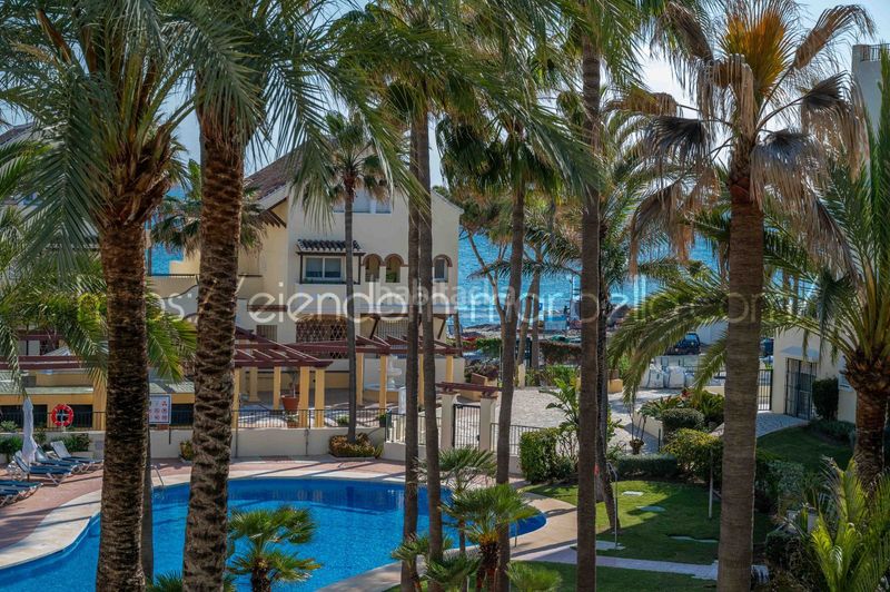Foto 07b87059-74a9-4301-856c-32a5cb7135c4. Apartament amb calefacció piscina a Romana Playa Marbella