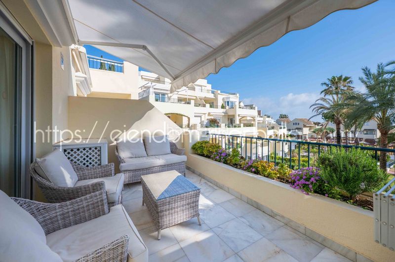 Foto 814a2243-4104-4288-bc0c-3ee4de7acda4. Apartament amb calefacció piscina a Romana Playa Marbella