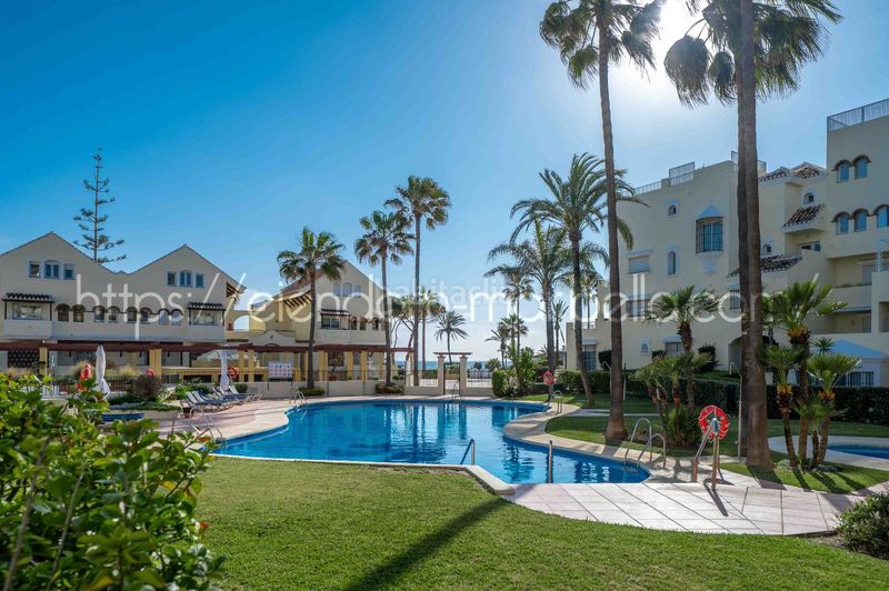 Foto c86c457c-1ca5-48c4-9a87-6d6f32fdf870. Apartament amb calefacció piscina a Romana Playa Marbella