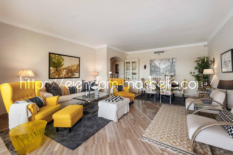 Foto 0a92af74-7015-4dc8-8018-810e9a4d1652. Apartament amb aparcament piscina a Santa María Marbella