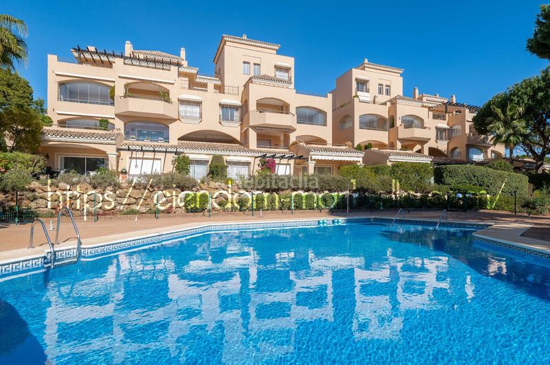 Foto 14cf064e-225b-411d-a9cd-d197d877fdeb. Apartament amb aparcament piscina a Santa María Marbella