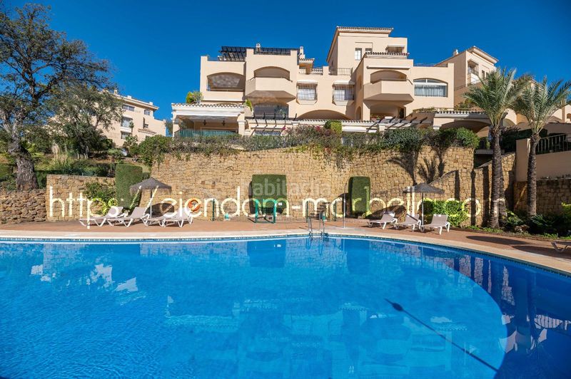 Foto 49a84cc7-6b8a-4ad7-b323-7527af9333e3. Apartament amb aparcament piscina a Santa María Marbella