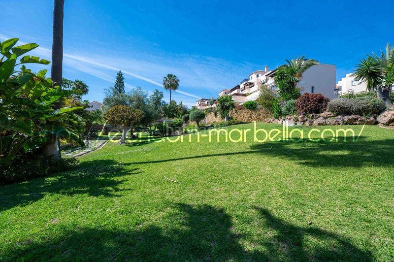 Foto 2d34e445-7e6f-4bd6-8cf2-159e82bc0732. Apartament amb xemeneia piscina a Santa María Marbella
