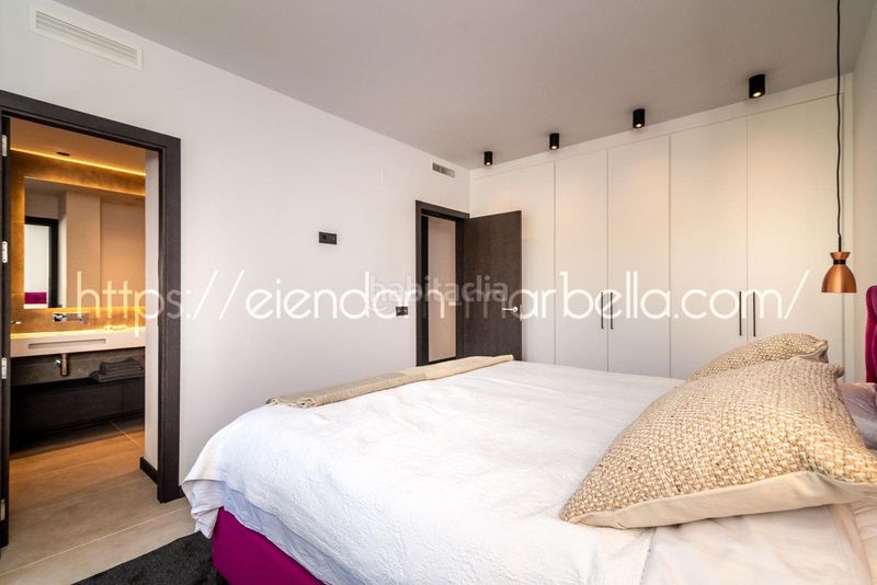 Foto 453f02ca-b768-4491-a4d8-c53e178c9831. Àtic amb calefacció piscina a Romana Playa Marbella