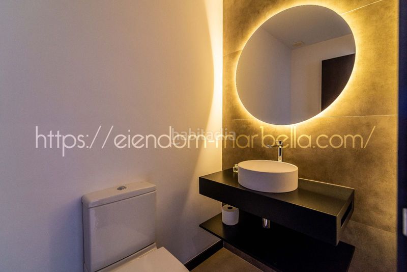 Foto 51f6f9e2-c8fe-4b8a-96cc-b396ab5b4756. Àtic amb calefacció piscina a Romana Playa Marbella