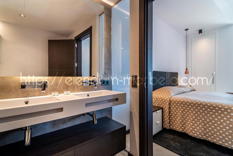 Foto 799a75be-45b9-45eb-8cb4-54a517c69a06. Àtic amb calefacció piscina a Romana Playa Marbella