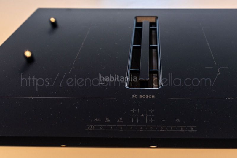 Foto 923a7042-04cd-4778-81bc-30f2fa6ea481. Àtic amb calefacció piscina a Romana Playa Marbella