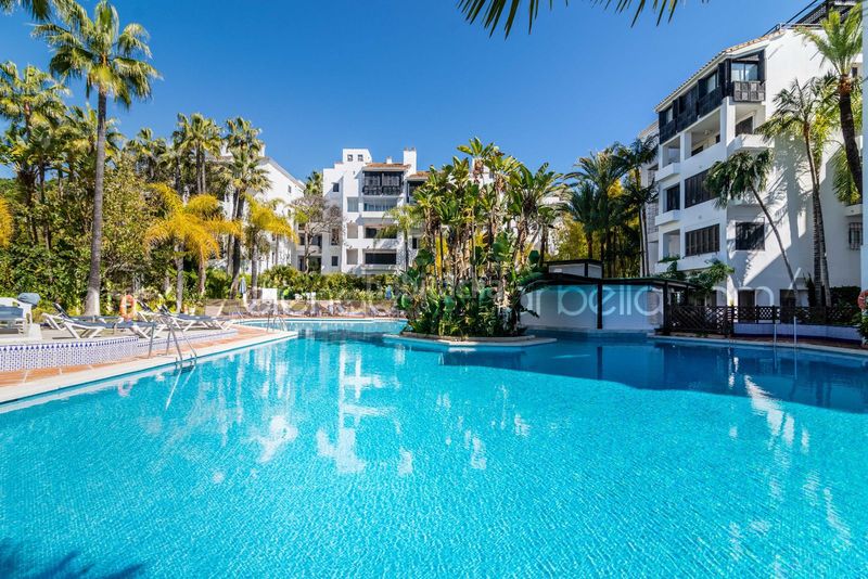 Foto e2892c87-385a-4058-a6c3-d85f9b22139e. Àtic amb calefacció piscina a Romana Playa Marbella