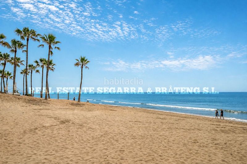 Foto f02ed611-99eb-46b1-960b-f5c8a1dcf066. Àtic amb calefacció piscina a Romana Playa Marbella