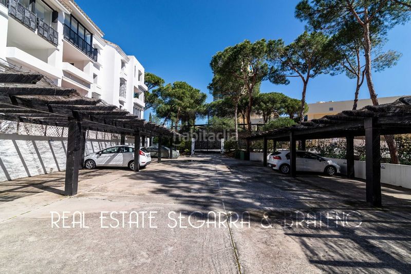 Foto f7e72261-b4b9-4f91-8815-95143f80fd3d. Àtic amb calefacció piscina a Romana Playa Marbella