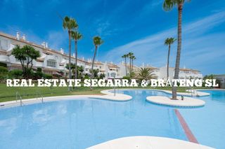 Planta baixa  Avenida jardines de calahonda. Se vende piso de 2 dormitorios en planta baja en «jardines de ca