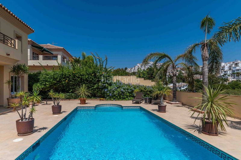 Foto 950d3378-5a07-4114-9780-b06502ab0a7e. Xalet amb xemeneia calefacció aparcament piscina a Mijas