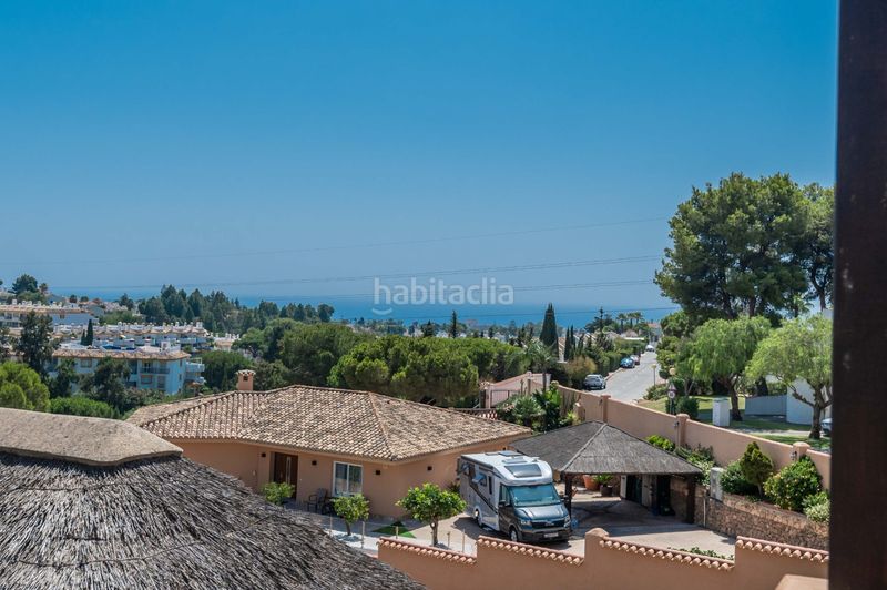 Foto bfbff685-24fa-4e80-b8aa-6316a01558be. Xalet amb xemeneia calefacció aparcament piscina a Mijas