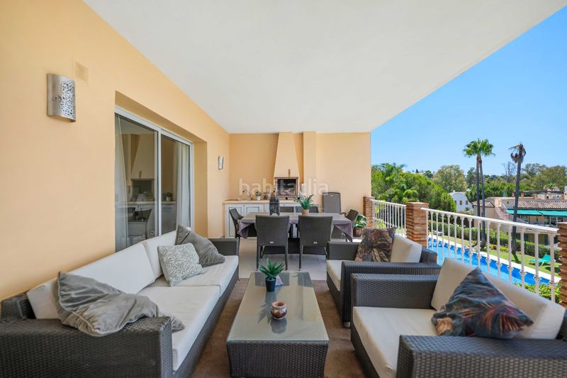 Foto 9f8090f6-b047-4154-b0da-130786f67e3c. Piccolo appartamento con piscina in Los Naranjos Marbella