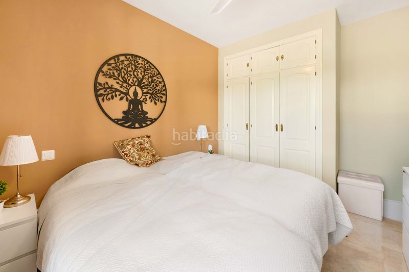 Foto ca6800e9-9c96-4fa5-98f1-88b096a3e459. Piccolo appartamento con piscina in Los Naranjos Marbella