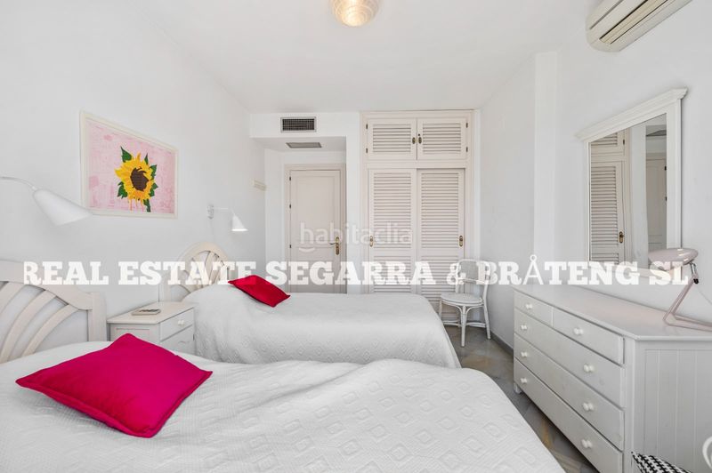 Foto 50dd6952-c627-4165-bc64-e2e5156e1001. Apartament amb xemeneia piscina a Elviria Marbella