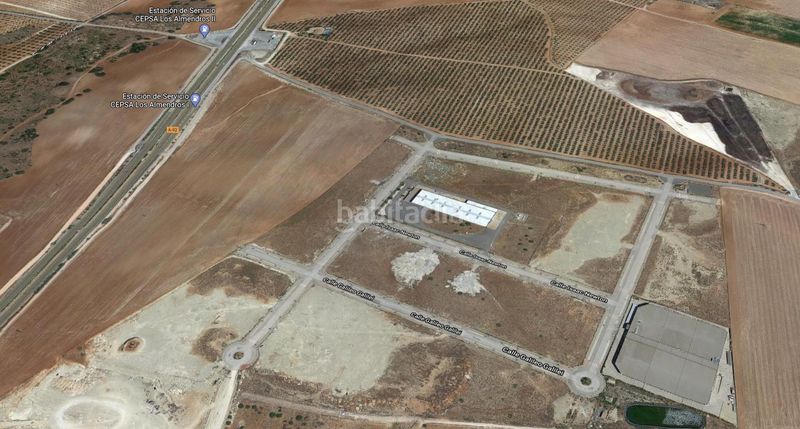 Foto f4ff2d59-91cb-4305-8335-eaefd927da2f. Area edificabile industriale in Humilladero