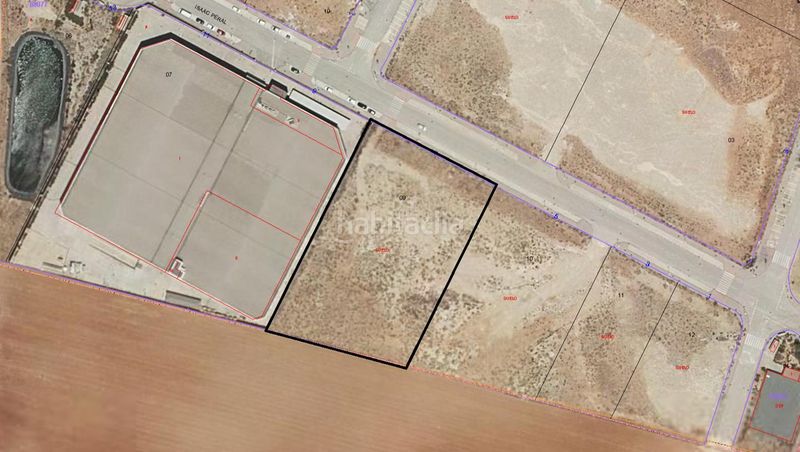 Foto ab20e78f-b22b-4db3-bc2a-71bb1264f714. Area edificabile industriale in Humilladero