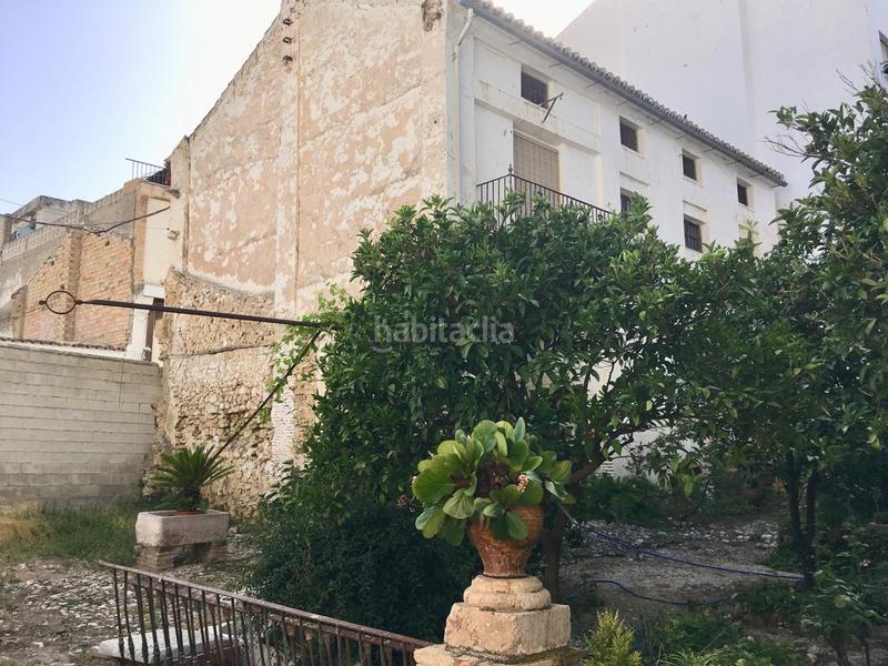 Foto a380093c-3e3b-4015-84db-04202bcbcf4e. Terreno residencial solar en esquina en pleno Centro ! ideal para tu hogar o inversión en Antequera