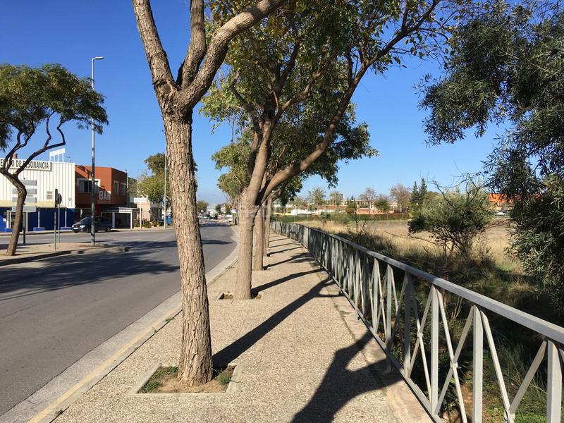 Foto fe637503-bdf1-4883-80d5-75b382033323. Terreny residencial a Zona de la Vega Antequera