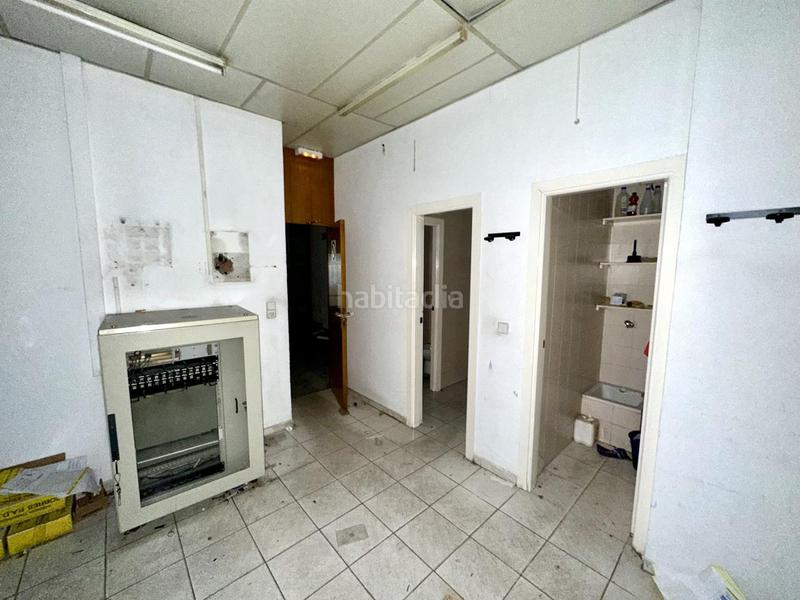 Foto 0c6d4e01-b3fc-4df8-badb-289a3d1a05b3. Local comercial en Zona de la Vega Antequera