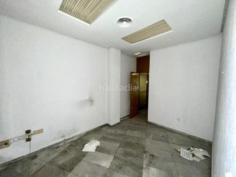 Foto 9d569937-2800-40e7-aaee-7eec3b2a7ed8. Local comercial en Zona de la Vega Antequera