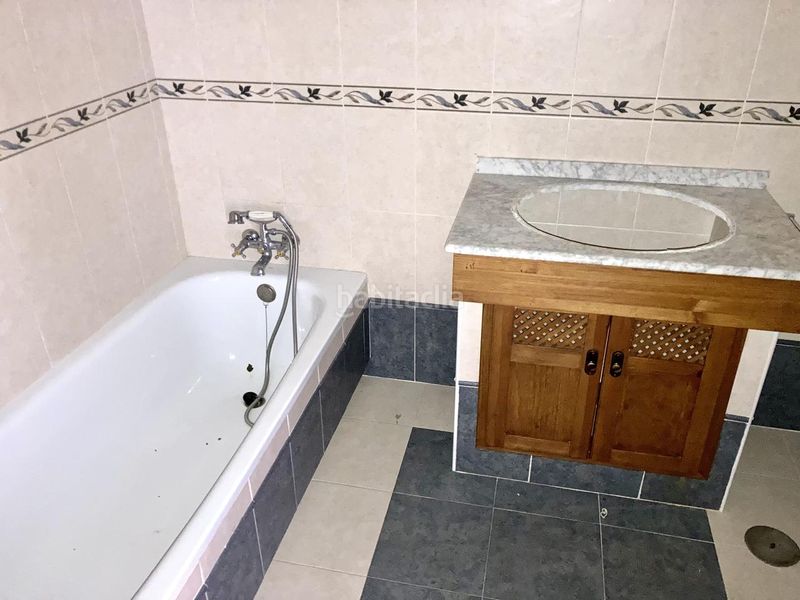 Foto 64be48d3-86e4-4198-9230-bc42ed058536. Edificio en Villanueva de Algaidas