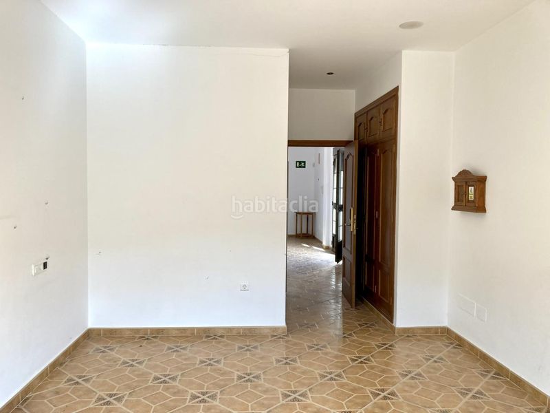 Foto a5e4d64b-4599-4688-b081-d35d669873eb. Edificio en Villanueva de Algaidas
