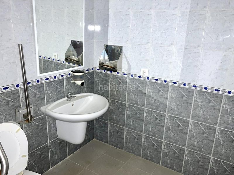 Foto fe561f88-8af0-4229-9520-13b1dc9e6ee4. Edificio en Villanueva de Algaidas