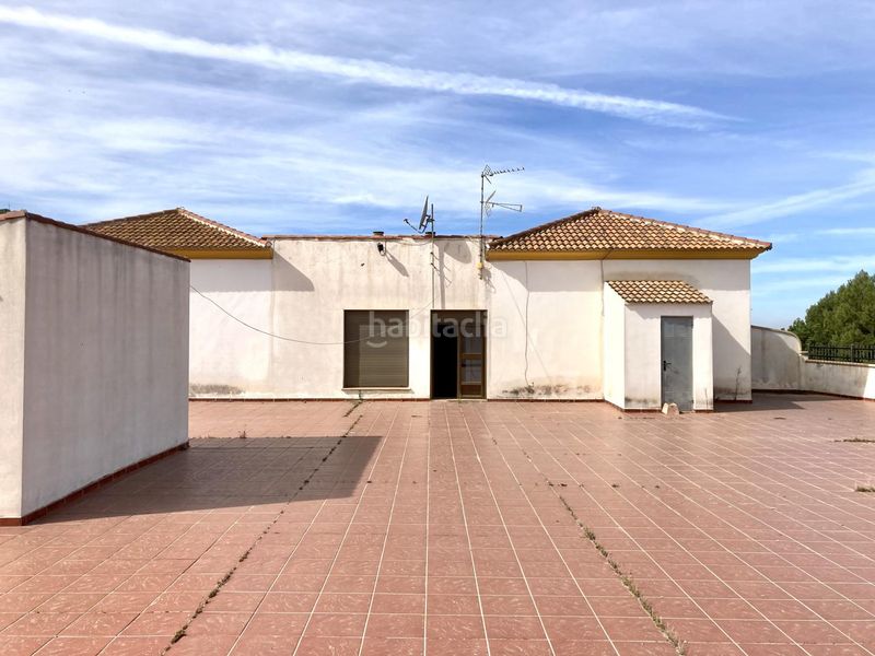 Foto 01cf106d-d6d0-4ef8-b11d-57a5a61080a4. Edifici a Villanueva de Algaidas