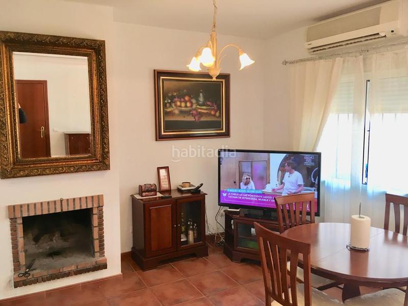 Foto 2f3955b4-f16d-4b2d-b6da-0bca089db6aa. Casa adossada amb piscina a Fuente de Piedra