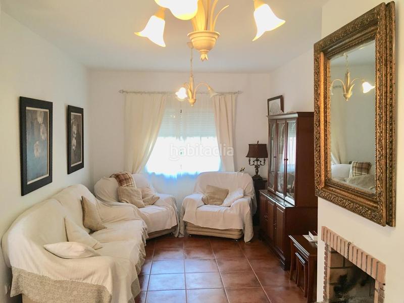 Foto d51b9542-62a9-47cf-977a-fb7569c8061c. Casa adossada amb piscina a Fuente de Piedra