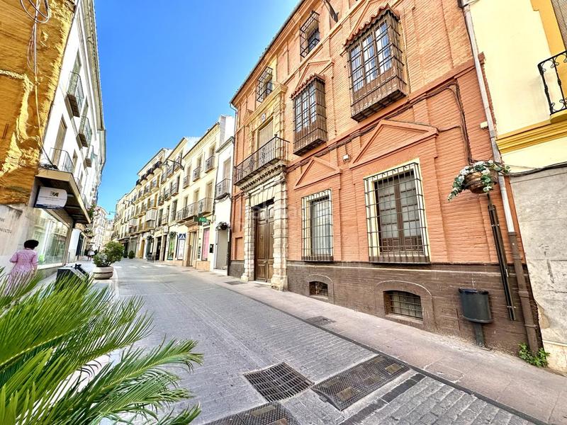Foto 87d84b70-97eb-4d3c-a677-b81c4317440e. Casa palacete histórico en el corazón un legado para transformar en Antequera