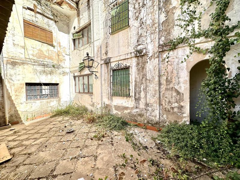 Foto ef548012-b7bf-4664-be5e-95f2a04f7895. Casa palacete histórico en el corazón un legado para transformar en Antequera