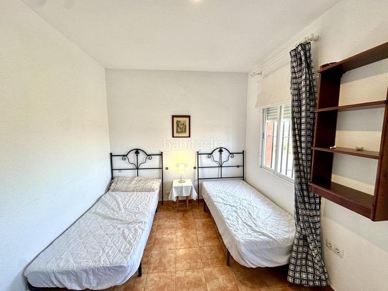Foto 085f66b4-1dc9-4b8c-b26d-48760d629dc2. Casa adosada tu hogar ideal te espera! adosado con jardín, piscina y solárium listo para entrar a vivir en Fuente de Piedra