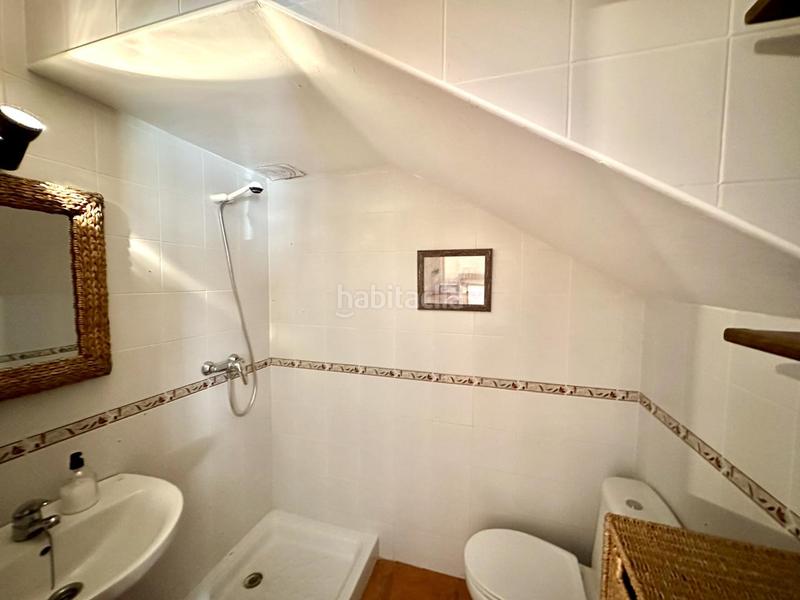 Foto 1a241381-e369-4a36-9917-79fb25796785. Casa adosada tu hogar ideal te espera! adosado con jardín, piscina y solárium listo para entrar a vivir en Fuente de Piedra