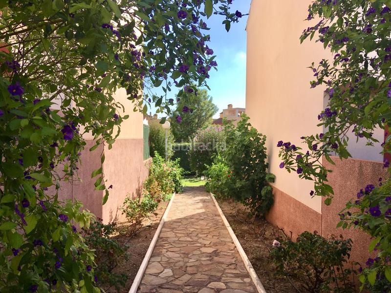 Foto 6cd6b828-0153-4b0e-a0f0-0789762ba22f. Casa adosada tu hogar ideal te espera! adosado con jardín, piscina y solárium listo para entrar a vivir en Fuente de Piedra