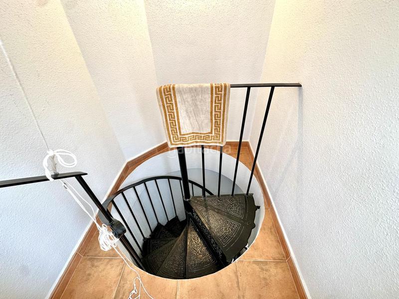 Foto deed2f84-8eb4-402b-b069-302229913116. Casa adosada tu hogar ideal te espera! adosado con jardín, piscina y solárium listo para entrar a vivir en Fuente de Piedra