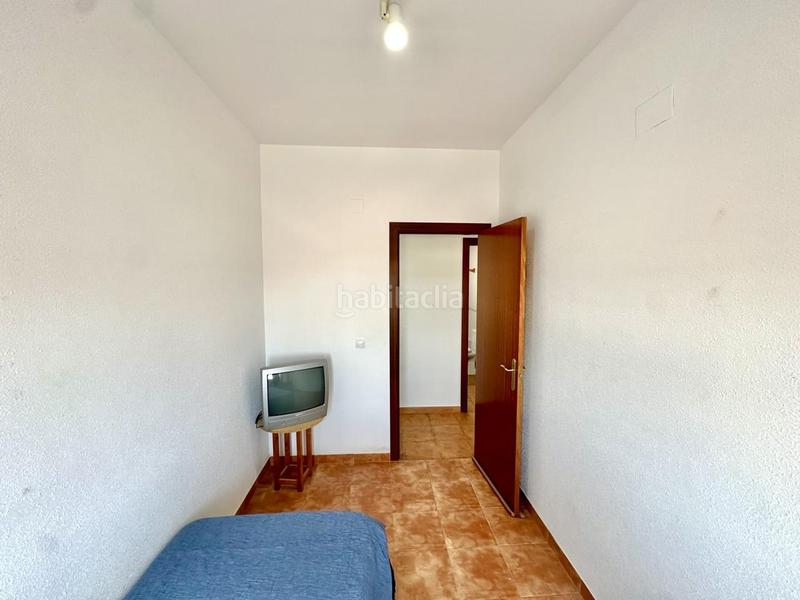 Foto f5abc35d-1ce9-4afa-926d-41f844b8bb17. Casa adosada tu hogar ideal te espera! adosado con jardín, piscina y solárium listo para entrar a vivir en Fuente de Piedra