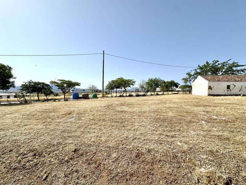 Foto 52ac608a-54d9-4a8f-8b18-1a423e2be1fe. Terreno residenziale in Bobadilla - Bobadilla Estación - La Joya Antequera