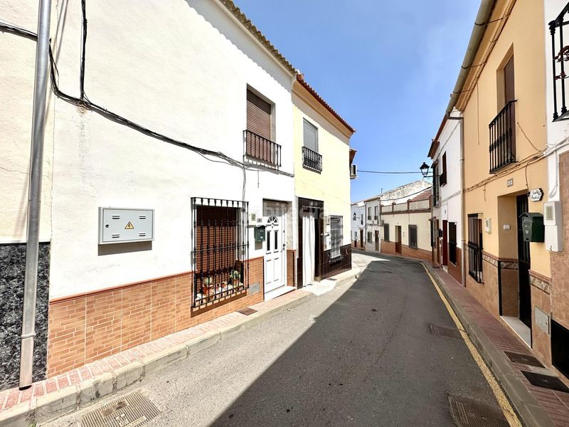 Foto 87921784-ffe5-4282-8479-eaff80382ea6. Casa a Fuente de Piedra