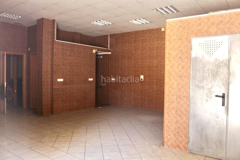 Foto aba71d99-f2ed-4b9c-9983-9ed962f7106a. Local comercial a Portada Alta - Pol. Crta. De Cártama Málaga
