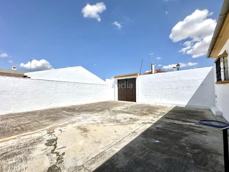 Foto b64a539e-d6c3-4b4a-968b-fe7ffb7aa51a. Casa amb calefacció aparcament a Fuente de Piedra