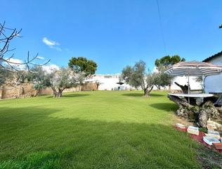 Casa a Villanueva de Algaidas. Casa con alma y patio infinito en la tranquila la atalaya