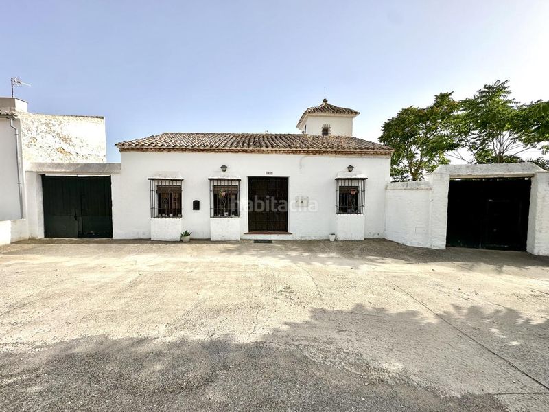 Foto 0a90b280-095a-4d8e-aff3-d7e7b599c2ce. Casa a Archidona