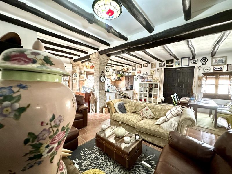 Foto 4d412646-efe2-40f5-9e58-c1318b091028. Casa a Archidona