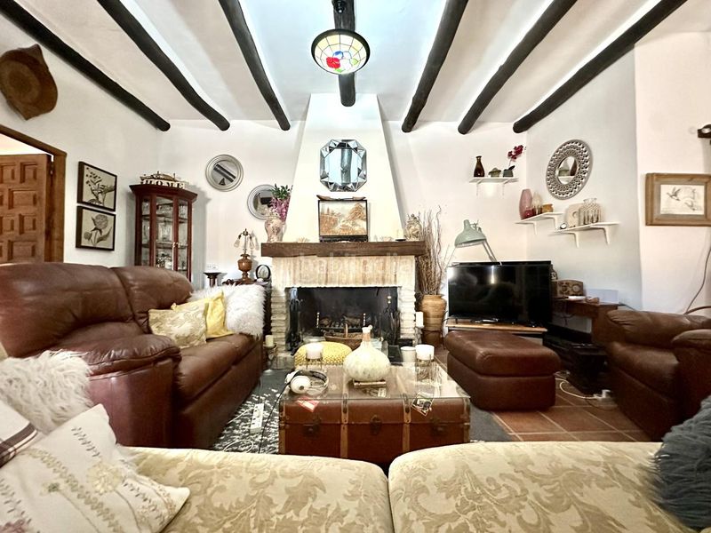 Foto 4fde0852-a901-4c7b-9cc3-e4dc4bd6d6d4. Casa a Archidona